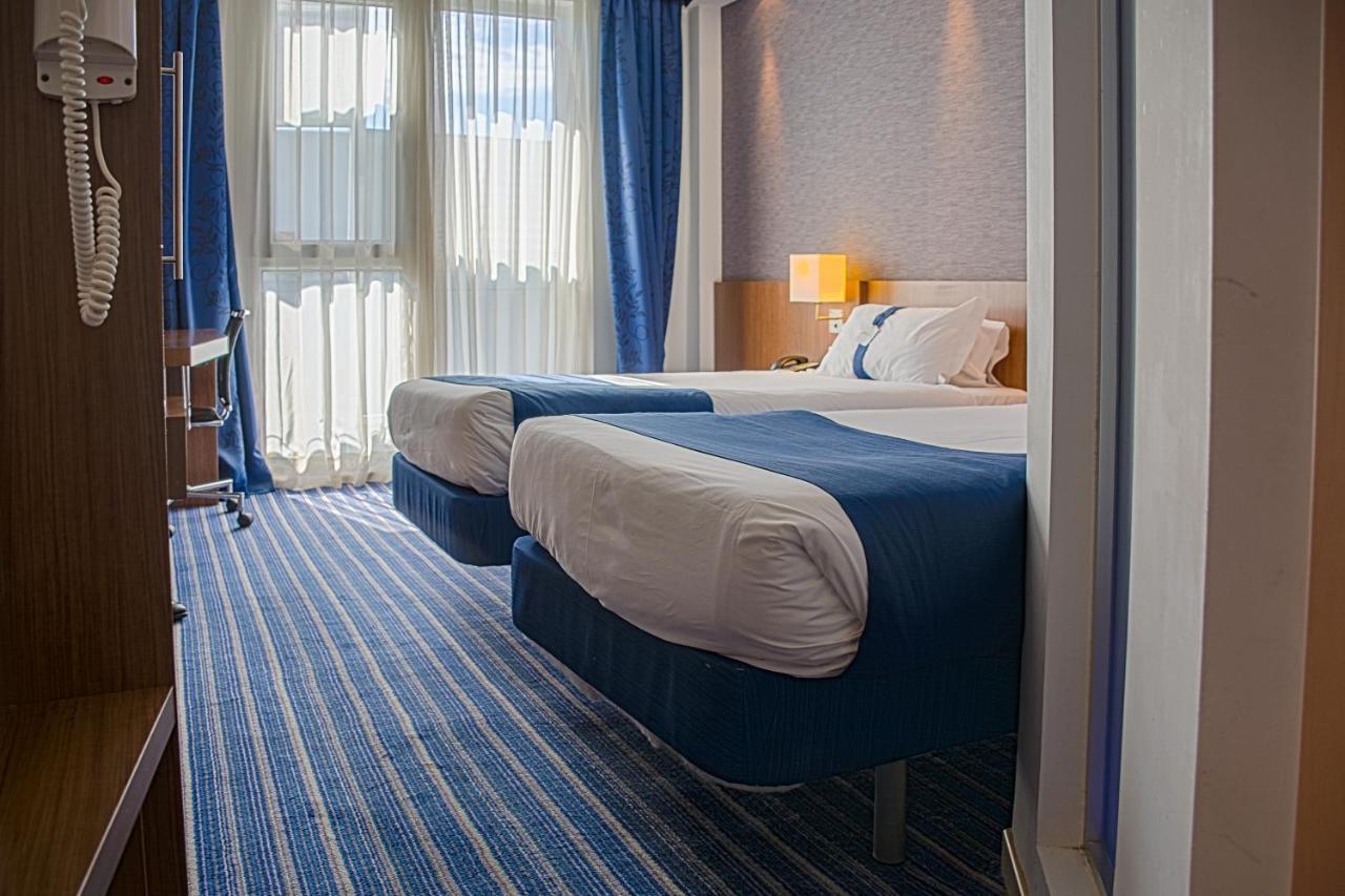 Holiday Inn Express Madrid Leganes By Ihg Exterior photo