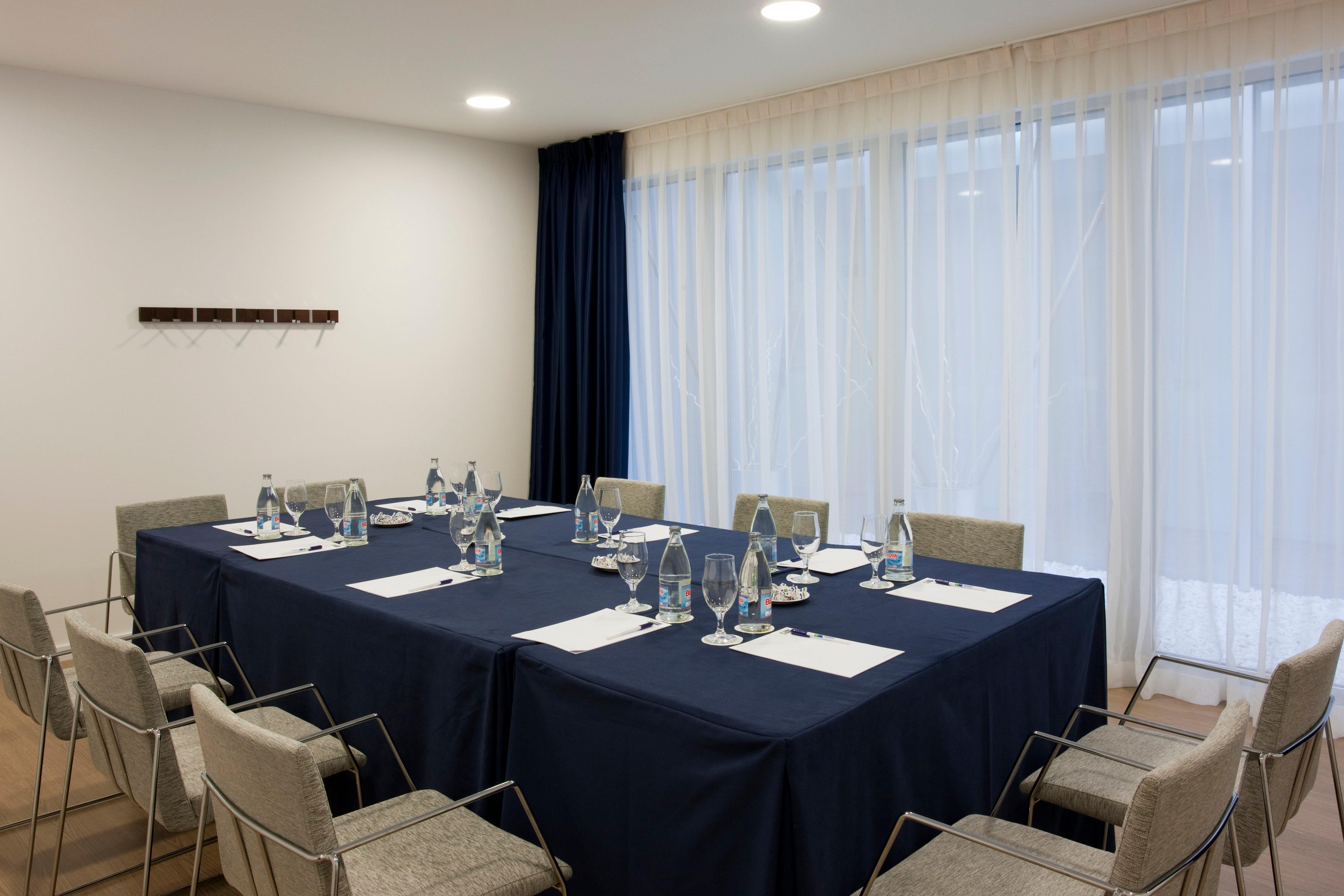 Holiday Inn Express Madrid Leganes By Ihg Facilities photo