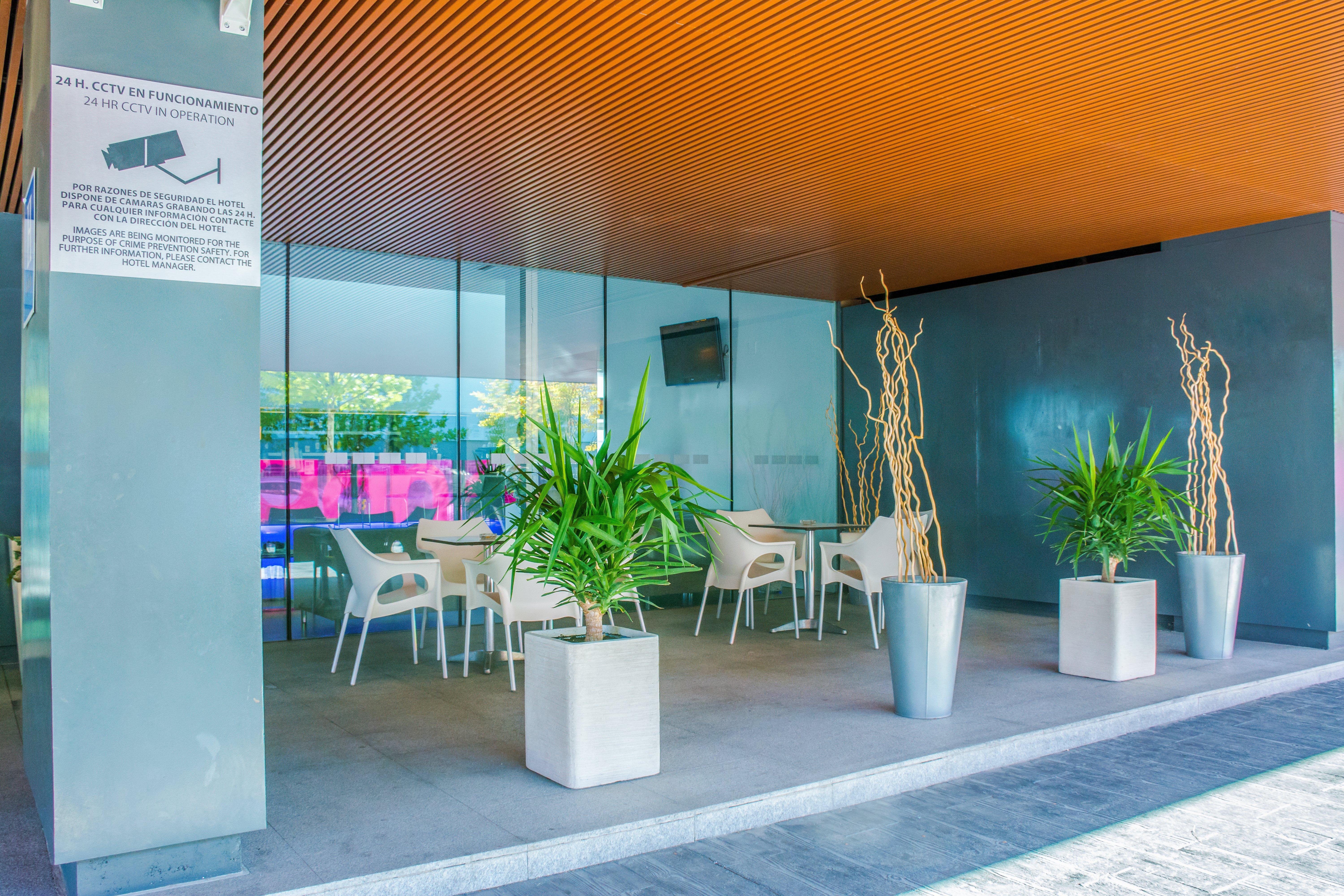 Holiday Inn Express Madrid Leganes By Ihg Exterior photo